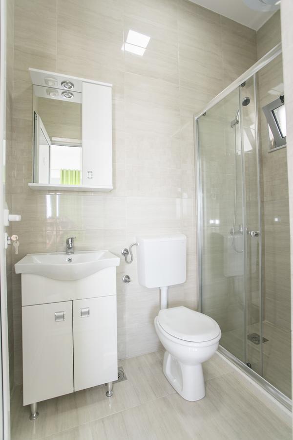 Zara Apartments Ulcinj Esterno foto